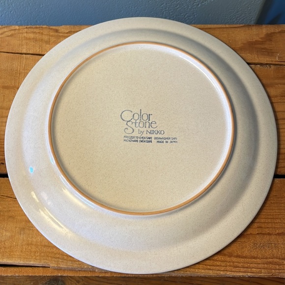 Vintage Japanese Stoneware Floral Plate - Picture 3 of 6